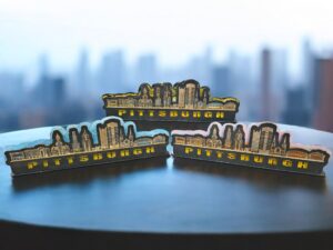 Pittsburgh Skyline Light Up Shelf Sitter